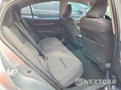 Zdjęcie 10 z 12 samochodu: 2026 TOYOTA CAMRY LE VIN:4T1DBADK8TU542551 - miniatura