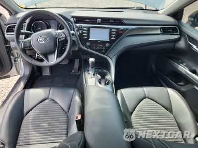 Zdjęcie 8 z 12 samochodu: 2020 TOYOTA CAMRY SE VIN:4T1G11AKXLU915691 - miniatura