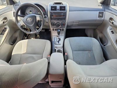 Zdjęcie 8 z 12 samochodu: 2012 TOYOTA COROLLA LE VIN:5YFBU4EE4CP040388 - miniatura