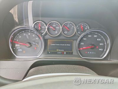 Zdjęcie 9 z 12 samochodu: 2019 CHEVROLET SILVERADO K1500 RST VIN:1GCUYEED6KZ156657 - miniatura