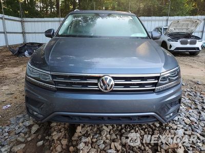 Piąte zdjęcie samochodu w środku: 2019 VOLKSWAGEN TIGUAN SEL PREMIUM VIN:3VV4B7AX5KM046991 - miniatura