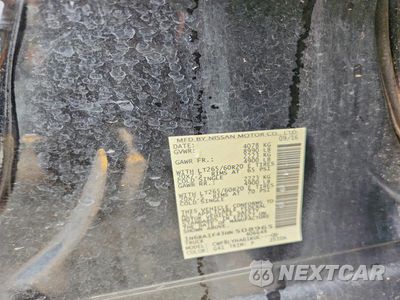 Zdjęcie 12 z 12 samochodu: 2017 NISSAN TITAN XD PLATINUM RESERVE VIN:1N6BA1F43HN508965 - miniatura