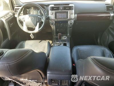 Zdjęcie 8 z 13 samochodu: 2015 TOYOTA 4RUNNER LIMITED VIN:JTEBU5JR2F5227723 - miniatura