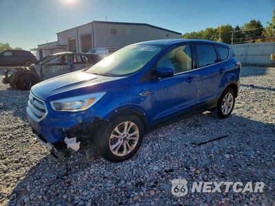2017 FORD ESCAPE SE 1FMCU9GD1HUD93019 - główne zdjęcie licytacji z USA - miniatura