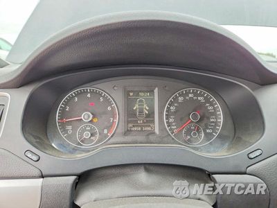 Zdjęcie 9 z 12 samochodu: 2012 VOLKSWAGEN JETTA GLI VIN:3VW5A7AJ1CM089496 - miniatura