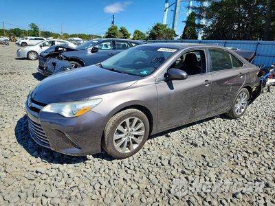 2016 TOYOTA CAMRY XLE 4T4BF1FK6GR521962 - główne zdjęcie licytacji z USA - miniatura