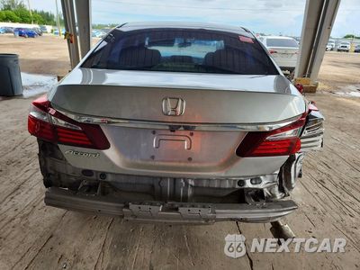 Zdjęcie 6 z 12 samochodu: 2016 HONDA ACCORD LX VIN:1HGCR2F32GA114247 - miniatura