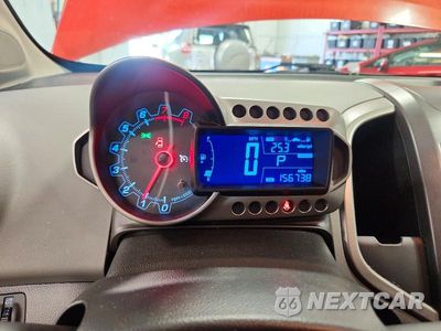 Zdjęcie 9 z 13 samochodu: 2012 CHEVROLET SONIC LT VIN:1G1JC6SH7C4125018 - miniatura