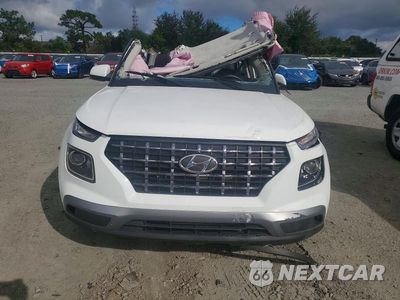 Piąte zdjęcie samochodu w środku: 2026 HYUNDAI VENUE SEL VIN:KMHRC8A3XTU445246 - miniatura