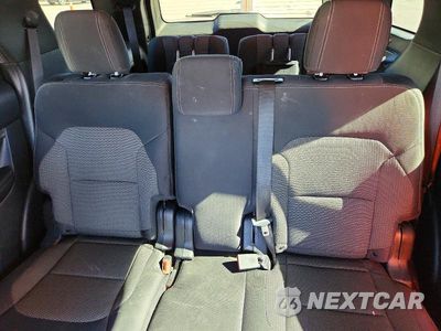 Zdjęcie 10 z 13 samochodu: 2018 FORD EXPLORER XLT VIN:1FM5K8D82JGC42372 - miniatura