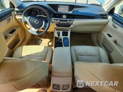 Zdjęcie 8 z 12 samochodu: 2013 LEXUS ES 350 VIN:JTHBK1GG2D2003521 - miniatura