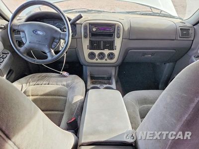 Zdjęcie 8 z 14 samochodu: 2005 FORD EXPLORER XLT VIN:1FMZU73E95ZA55587 - miniatura