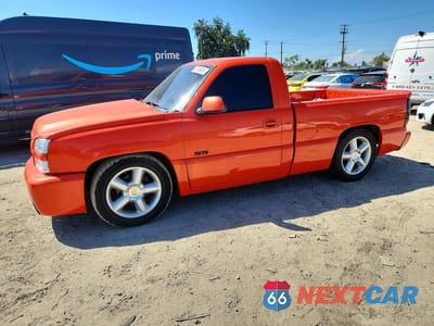 2005 CHEVROLET SILVERADO C1500 1GCEC14T85Z163988 - główne zdjęcie licytacji z USA - miniatura