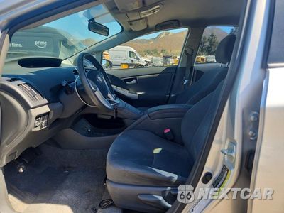 Zdjęcie 7 z 12 samochodu: 2010 TOYOTA PRIUS II VIN:JTDKN3DU0A0068051 - miniatura