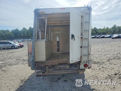 Zdjęcie 6 z 13 samochodu: 2008 CHEVROLET EXPRESS G3500 VIN:1GBHG31K181142027 - miniatura