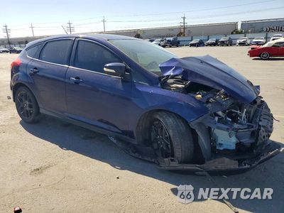 Czwarte zdjęcie samochodu z boku: 2016 FORD FOCUS SE VIN:1FADP3K26GL391618 - miniatura