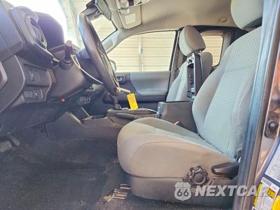 Zdjęcie 7 z 12 samochodu: 2022 TOYOTA TACOMA SR VIN:3TYRX5GN9NT060529 - miniatura