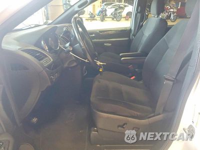 Zdjęcie 7 z 13 samochodu: 2019 DODGE GRAND CARAVAN SE VIN:2C4RDGBG2KR805571 - miniatura