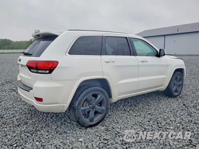 Trzecie zdjęcie samochodu z tyłu: 2015 JEEP GRAND CHEROKEE LAREDO VIN:1C4RJFAG6FC875481 - miniatura