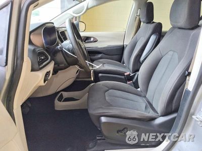 Zdjęcie 7 z 13 samochodu: 2021 CHRYSLER VOYAGER LX VIN:2C4RC1CG0MR580309 - miniatura