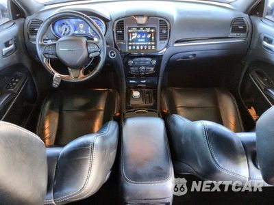 Zdjęcie 8 z 12 samochodu: 2021 CHRYSLER 300 S VIN:2C3CCABTXMH617316 - miniatura