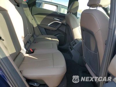 Zdjęcie 11 z 13 samochodu: 2025 AUDI Q5 PREMIUM VIN:WA11AAGUXS2115478 - miniatura