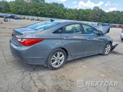 Trzecie zdjęcie samochodu z tyłu: 2013 HYUNDAI SONATA LIMITED VIN:5NPEC4AC6DH584524 - miniatura