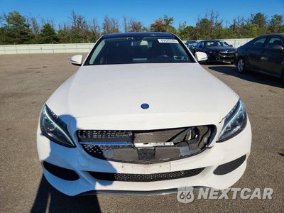Piąte zdjęcie samochodu w środku: 2015 MERCEDES-BENZ C 300 4MATIC VIN:55SWF4KB4FU067854 - miniatura