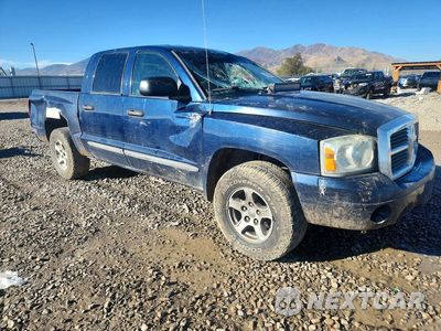 Czwarte zdjęcie samochodu z boku: 2007 DODGE DAKOTA QUAD SLT VIN:1D7HW48P07S141682 - miniatura