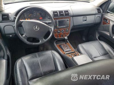 Zdjęcie 8 z 13 samochodu: 2000 MERCEDES-BENZ ML 320 VIN:4JGAB54E2YA173179 - miniatura