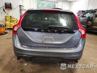 Zdjęcie 6 z 12 samochodu: 2017 VOLVO V60 T5 PREMIER VIN:YV140MEK0H1331227 - miniatura