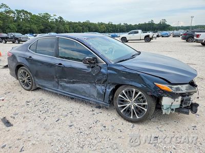 Czwarte zdjęcie samochodu z boku: 2019 TOYOTA CAMRY SE VIN:4T1B11HK0KU261332 - miniatura