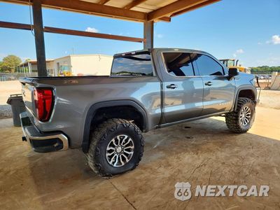 Trzecie zdjęcie samochodu z tyłu: 2020 GMC SIERRA K1500 SLE VIN:3GTU9BED6LG342924 - miniatura