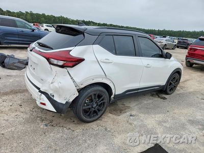 Trzecie zdjęcie samochodu z tyłu: 2024 NISSAN KICKS SR VIN:3N1CP5DV9RL538761 - miniatura