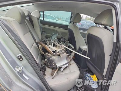 Zdjęcie 10 z 12 samochodu: 2018 HYUNDAI ELANTRA SEL VIN:KMHD84LF3JU534570 - miniatura