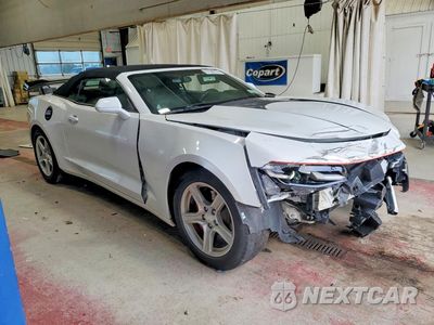 Czwarte zdjęcie samochodu z boku: 2019 CHEVROLET CAMARO LS VIN:1G1FB3DSXK0132261 - miniatura