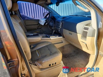 Zdjęcie 13 z 14 samochodu: 2005 NISSAN ARMADA SE VIN:5N1AA08A15N720668 - miniatura