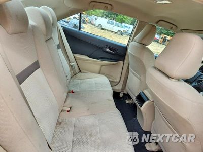 Zdjęcie 10 z 13 samochodu: 2014 TOYOTA CAMRY LE VIN:4T4BF1FK1ER349644 - miniatura