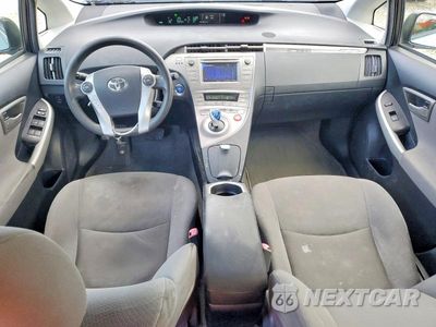 Zdjęcie 8 z 12 samochodu: 2012 TOYOTA PRIUS PLUG-IN HYBRID BASE VIN:JTDKN3DP5C3026132 - miniatura