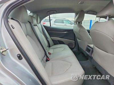 Zdjęcie 10 z 13 samochodu: 2019 TOYOTA CAMRY SE VIN:4T1B11HK0KU805120 - miniatura