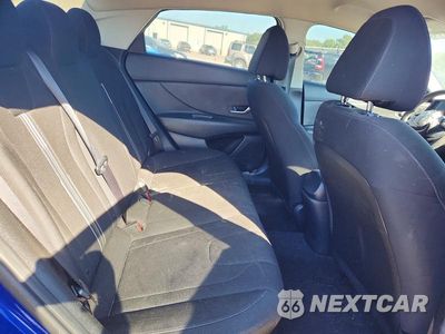 Zdjęcie 10 z 12 samochodu: 2023 HYUNDAI ELANTRA SEL VIN:5NPLM4AGXPH087908 - miniatura