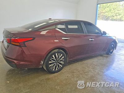 Trzecie zdjęcie samochodu z tyłu: 2023 NISSAN ALTIMA SV VIN:1N4BL4DV6PN315076 - miniatura