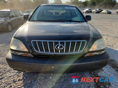 Piąte zdjęcie samochodu w środku: 2001 LEXUS RX 300 VIN:JTJHF10U110181540 - miniatura