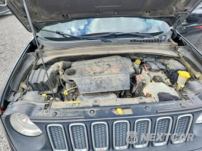 Zdjęcie 11 z 13 samochodu: 2015 JEEP RENEGADE LATITUDE VIN:ZACCJABT1FPB92877 - miniatura