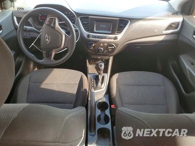 Zdjęcie 8 z 12 samochodu: 2019 HYUNDAI ACCENT SE VIN:3KPC24A31KE050388 - miniatura
