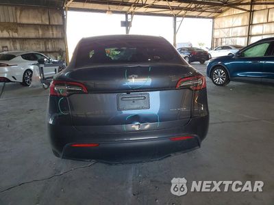 Zdjęcie 6 z 12 samochodu: 2024 TESLA MODEL Y VIN:7SAYGDEE3RA238871 - miniatura