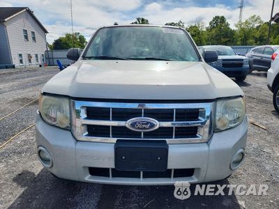 Piąte zdjęcie samochodu w środku: 2009 FORD ESCAPE XLT VIN:1FMCU93G09KA61487 - miniatura
