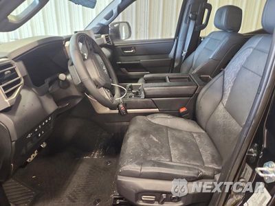 Zdjęcie 7 z 12 samochodu: 2025 TOYOTA TUNDRA LIMITED VIN:5TFWA5DB1SX320244 - miniatura