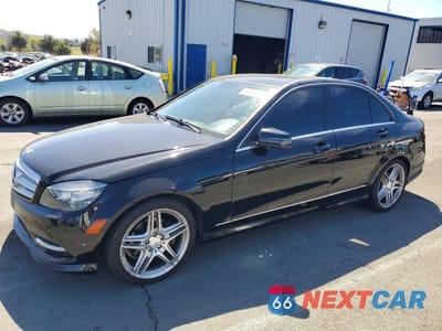 2011 MERCEDES-BENZ C 300 WDDGF5EB6BF640577 - główne zdjęcie licytacji z USA - miniatura