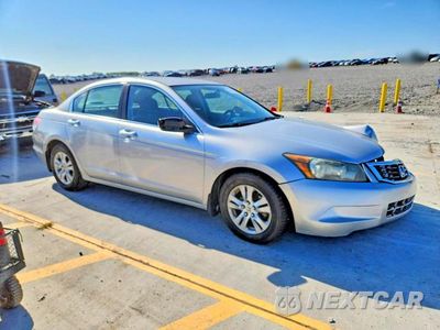 Czwarte zdjęcie samochodu z boku: 2010 HONDA ACCORD LXP VIN:1HGCP2F44AA048919 - miniatura